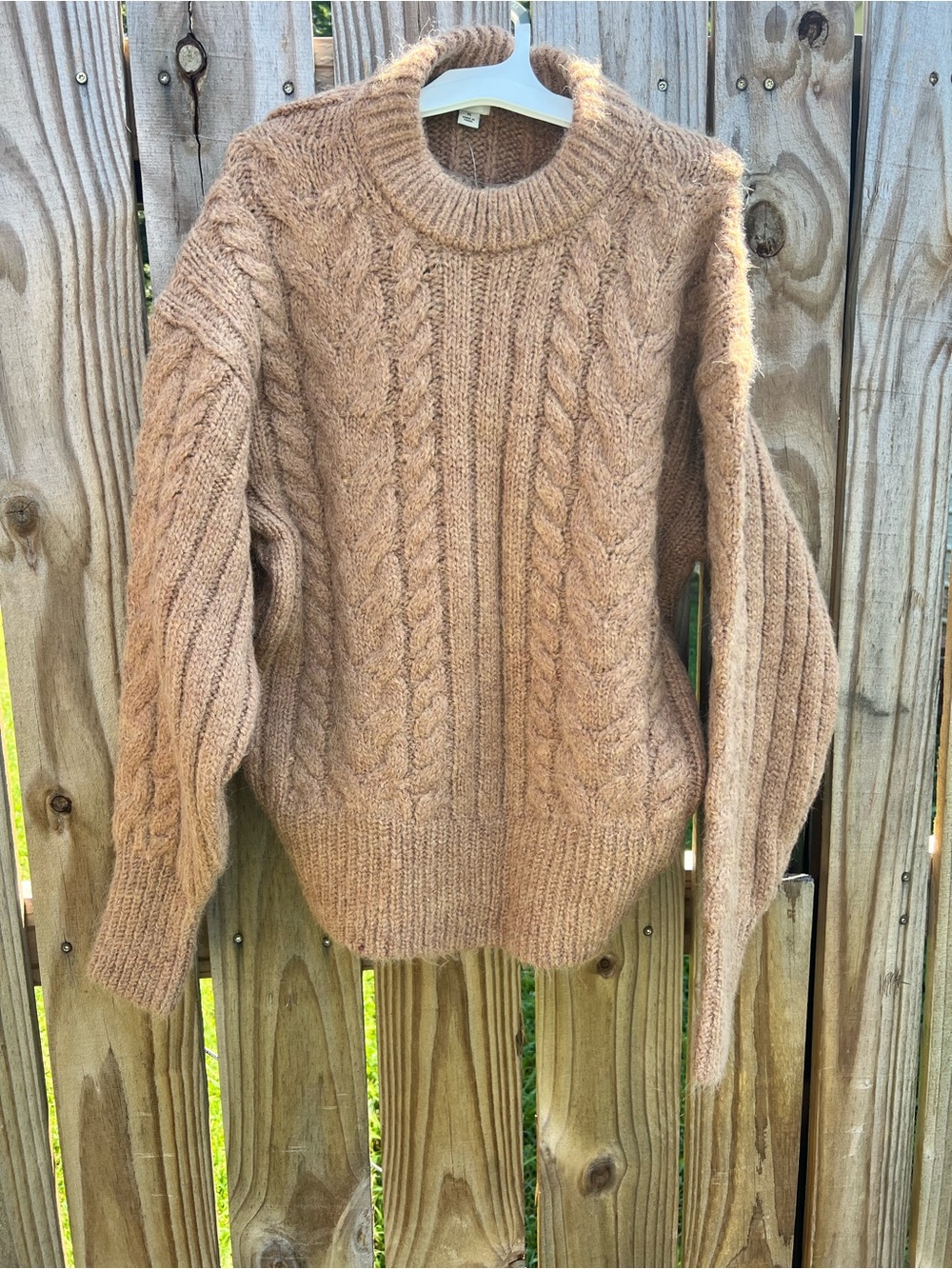 Women’s Cable Knit Crewneck Sweater - Camel - Size Medium NEW